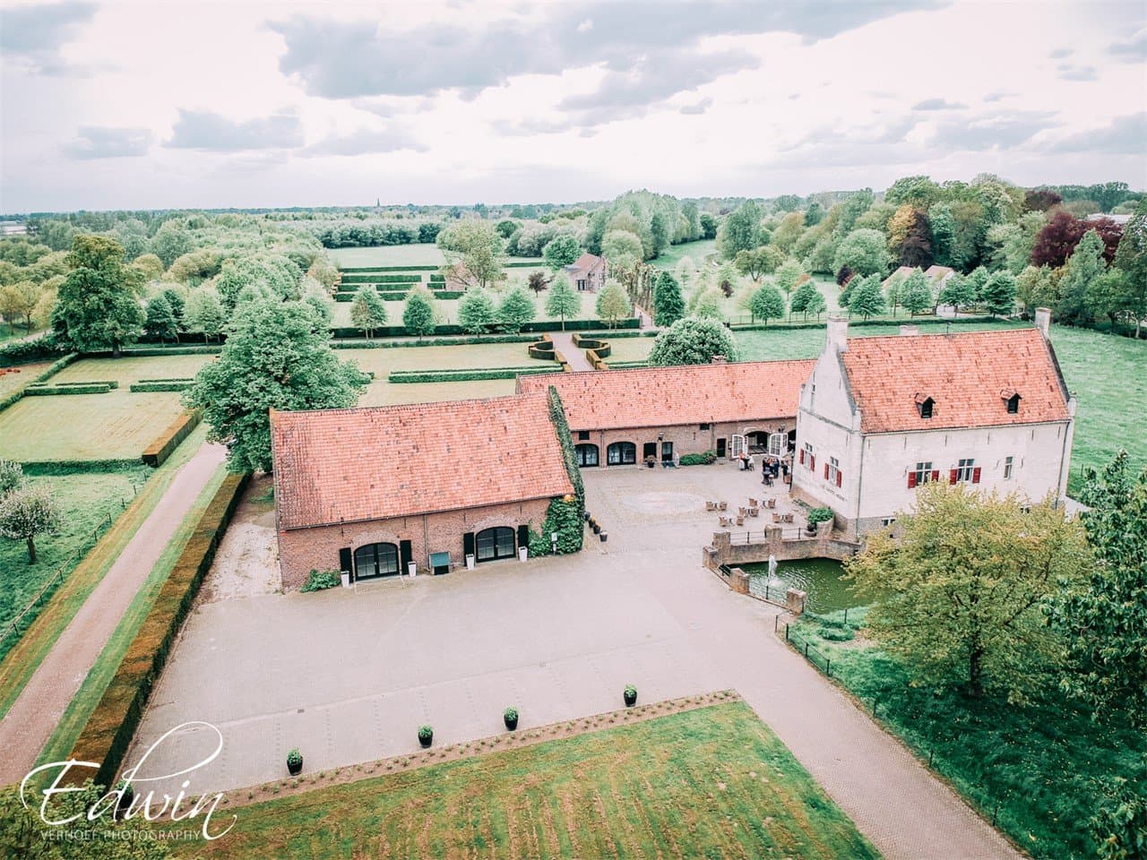 Kasteelhoeve de Grote Hegge