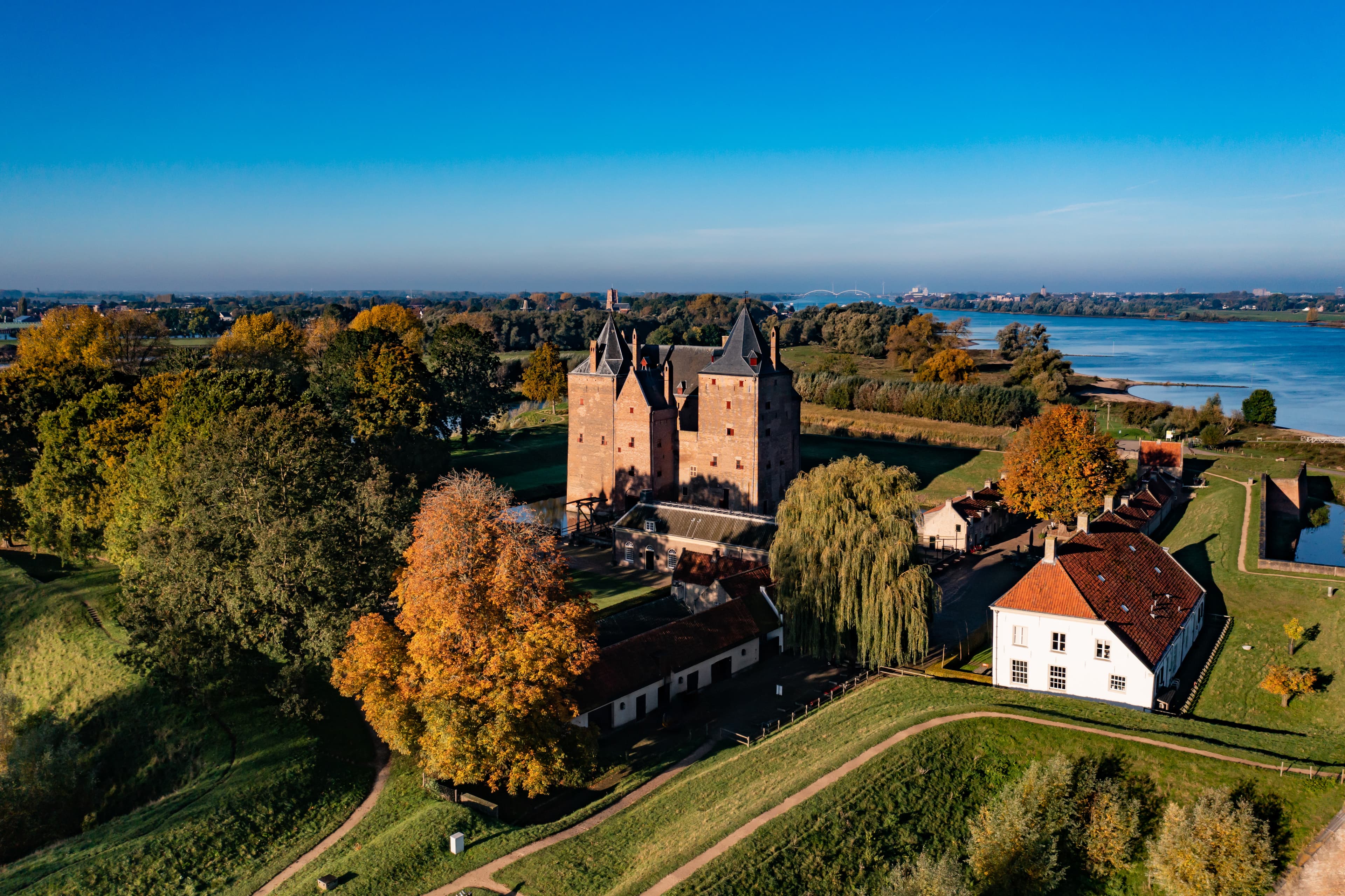 Slot Loevestein